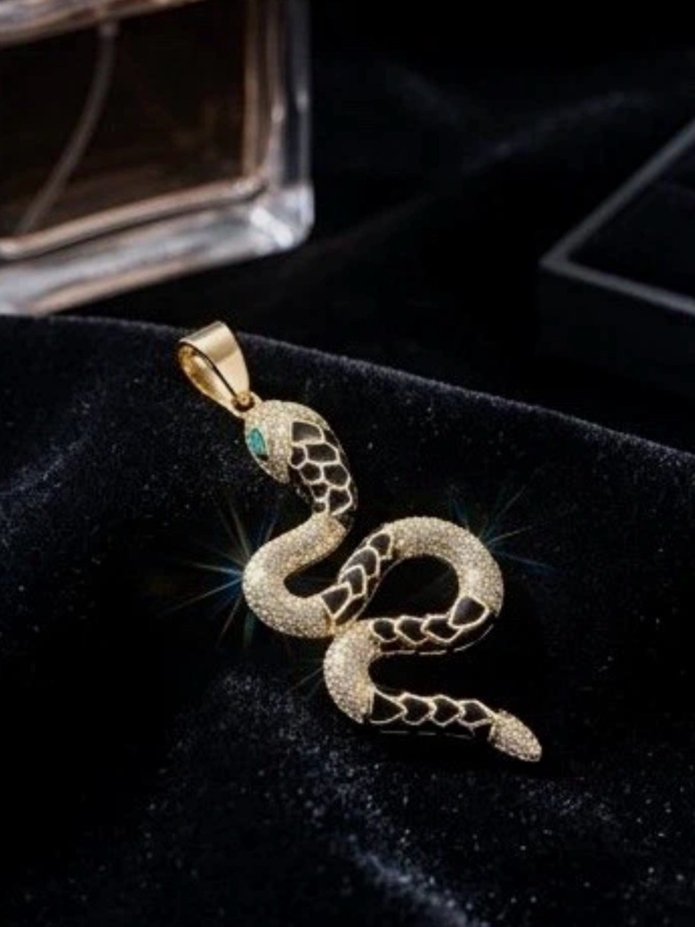 Gold Snake Pendant Necklace - Elegant Women Jewelry
